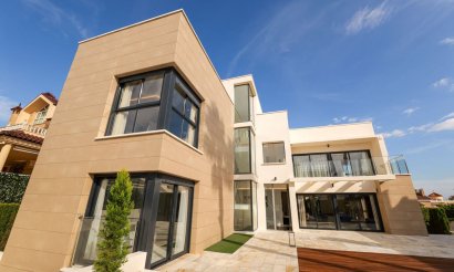 Villa - Nieuwbouw Woningen - Torrevieja
- NB-53890