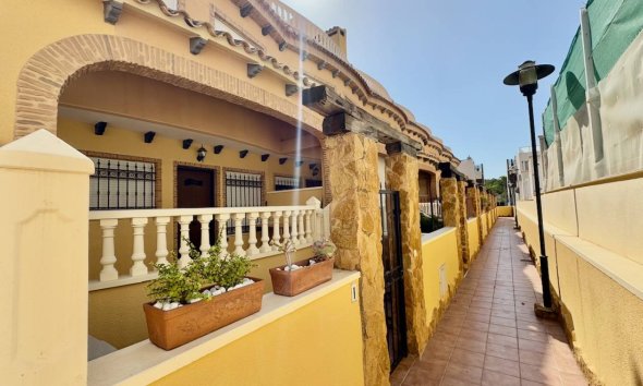 Villa - Resale - Guardamar del Segura -
                Guardamar del Segura