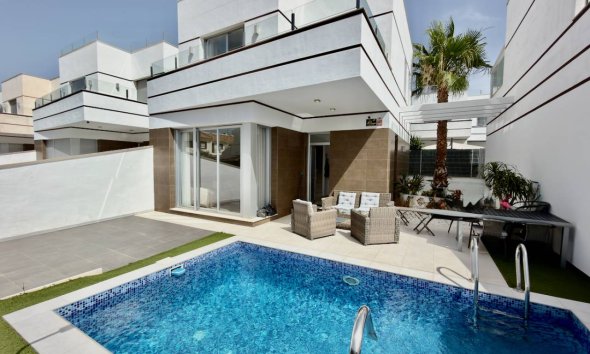 Villa - Wiederverkauf - Ciudad Quesada - Costa Blanca