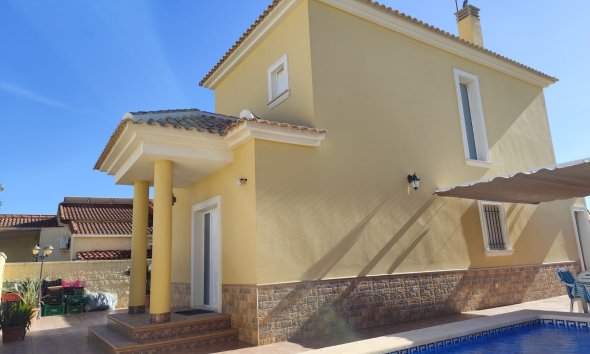 Villa - Wiederverkauf - San Fulgencio - La Marina