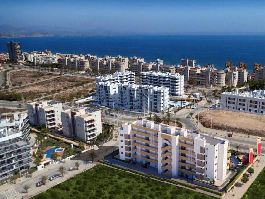 Wiederverkauf - apartment -
Arenales del Sol