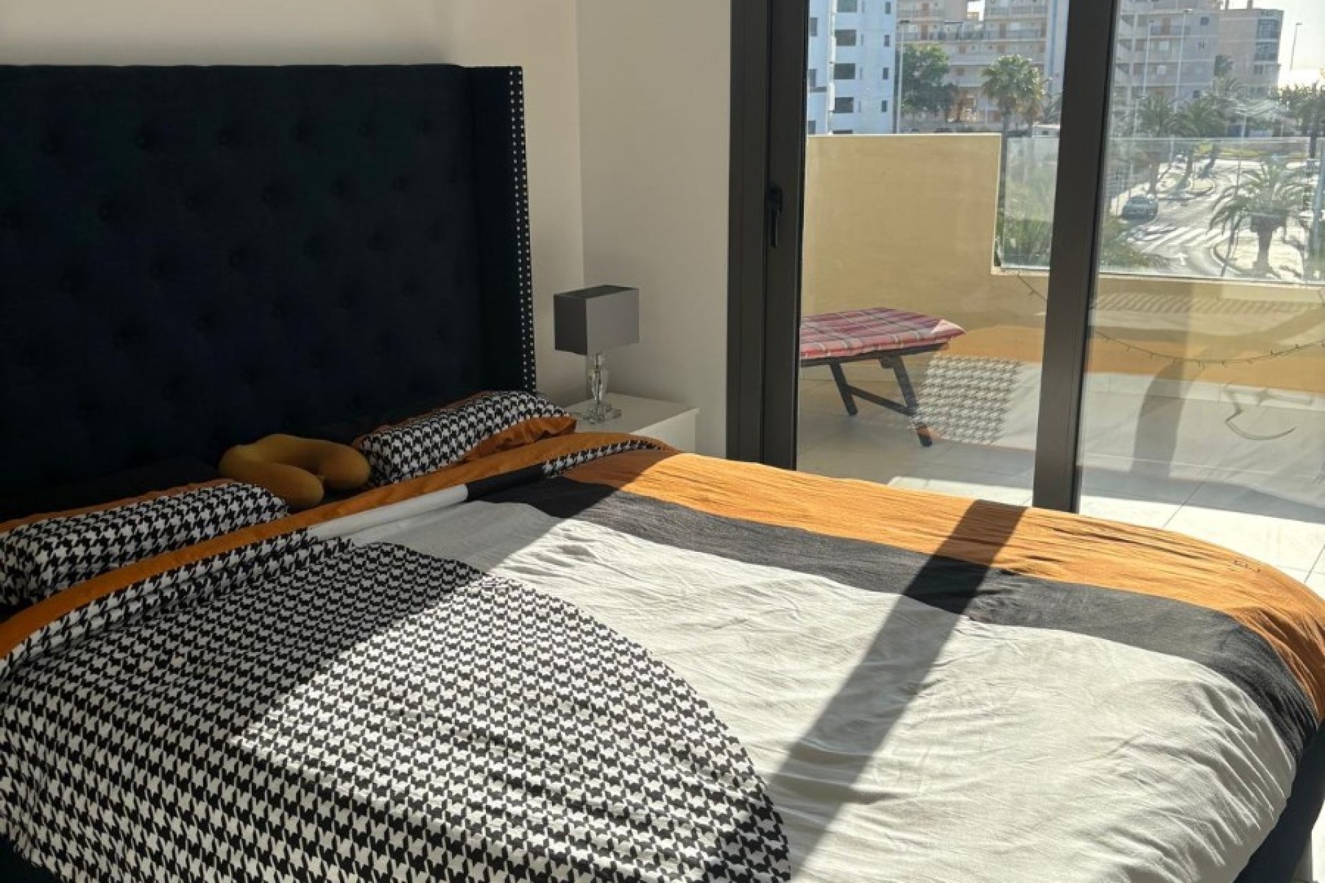 Wiederverkauf - apartment -
Arenales del Sol