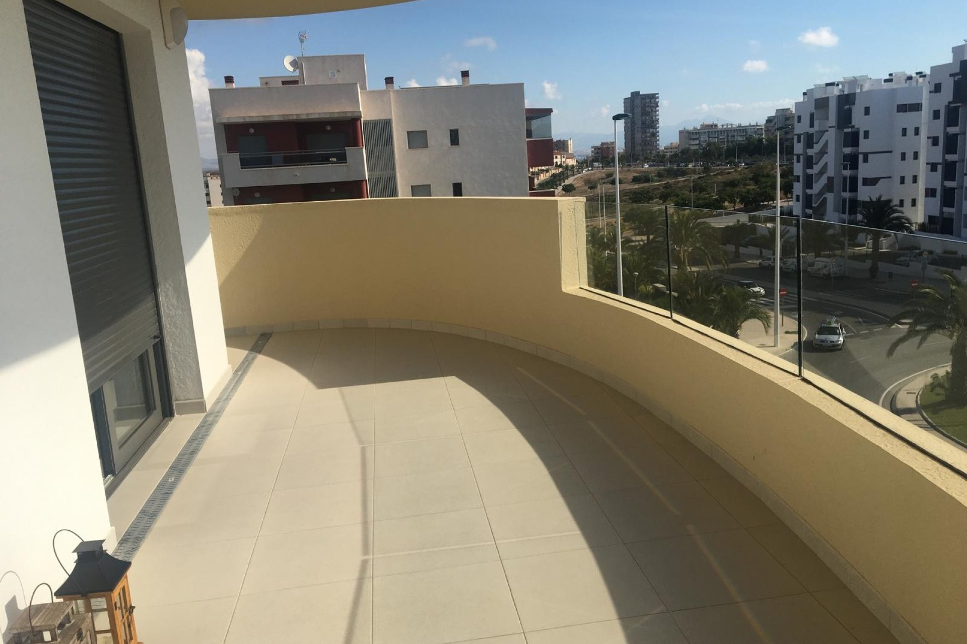Wiederverkauf - apartment -
Arenales del Sol