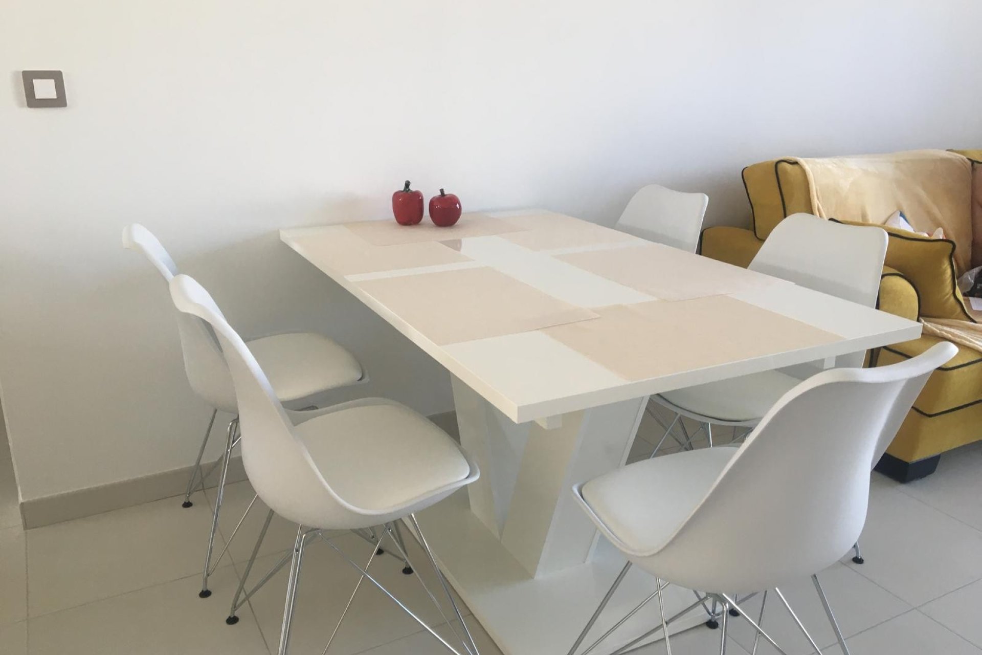 Wiederverkauf - apartment -
Arenales del Sol