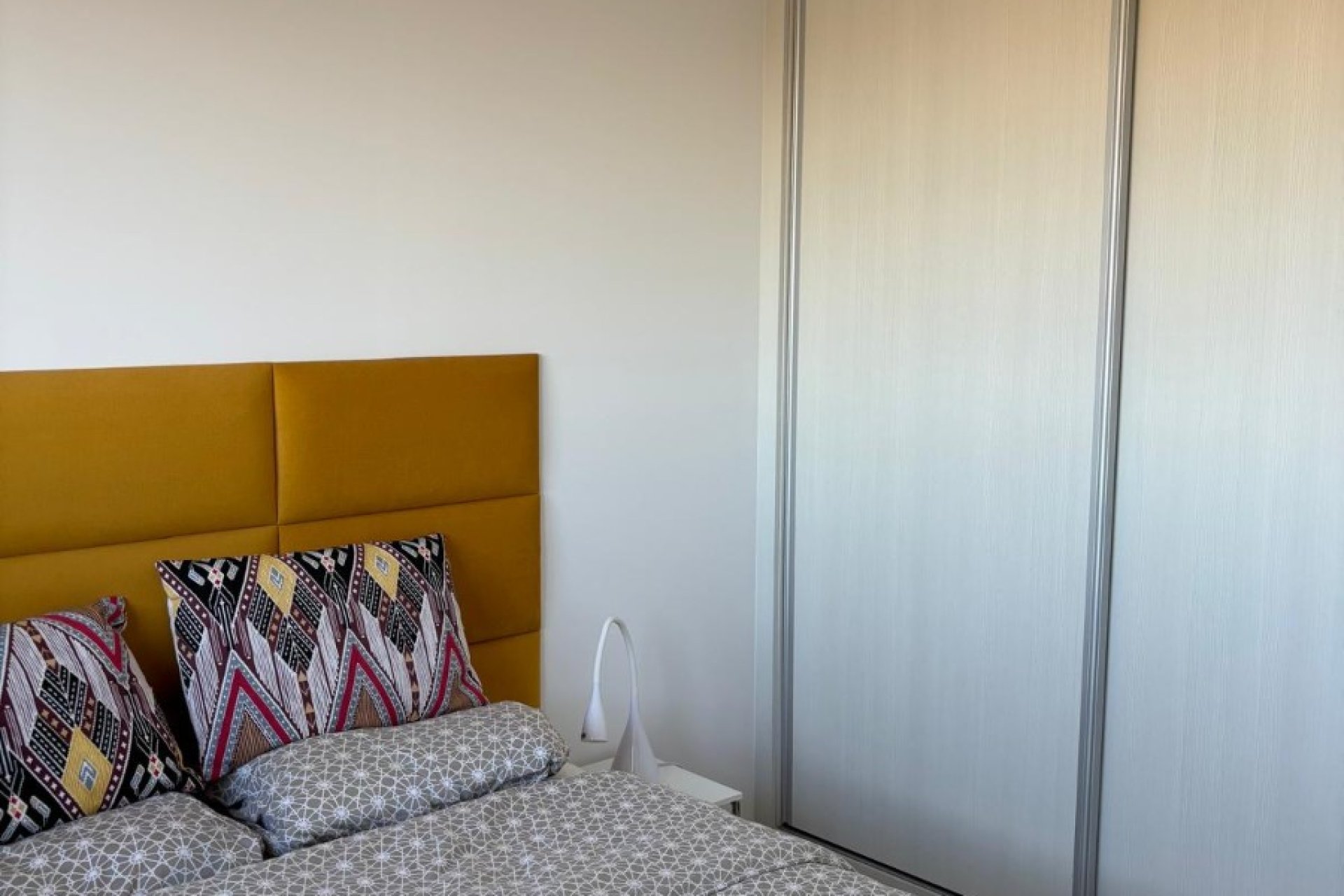 Wiederverkauf - apartment -
Arenales del Sol