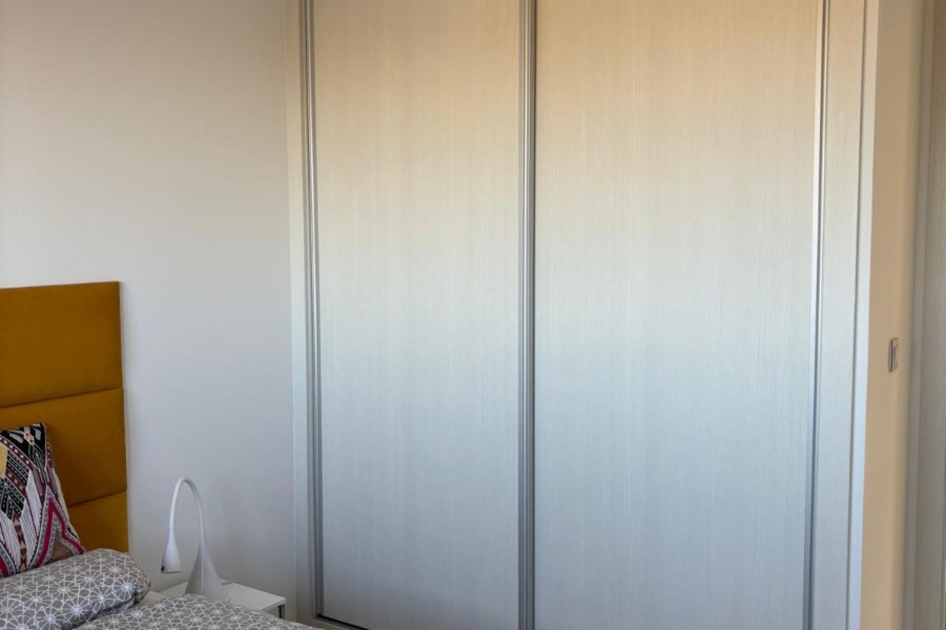 Wiederverkauf - apartment -
Arenales del Sol
