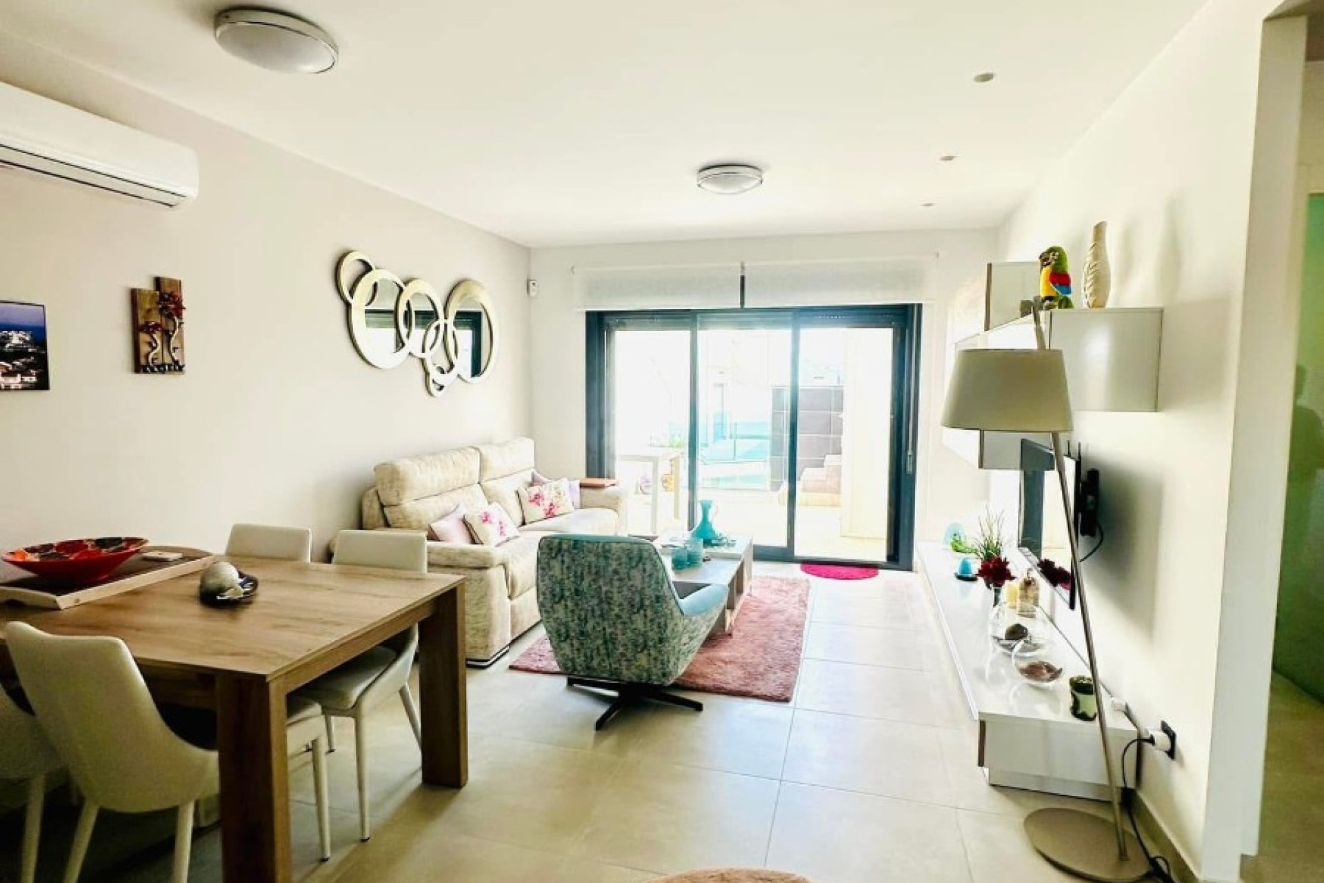 Wiederverkauf - apartment -
Guardamar del Segura - El Raso