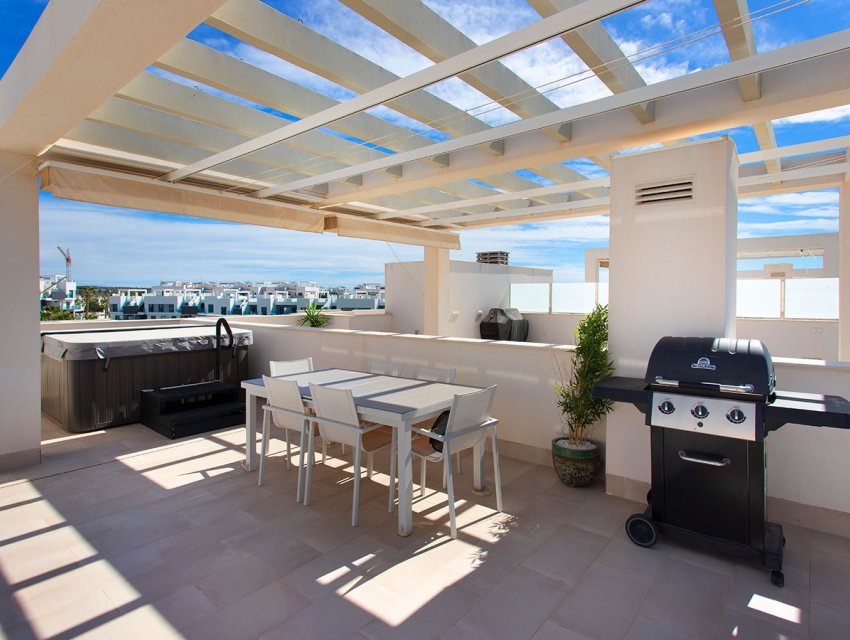 Wiederverkauf - apartment -
Guardamar del Segura - El Raso