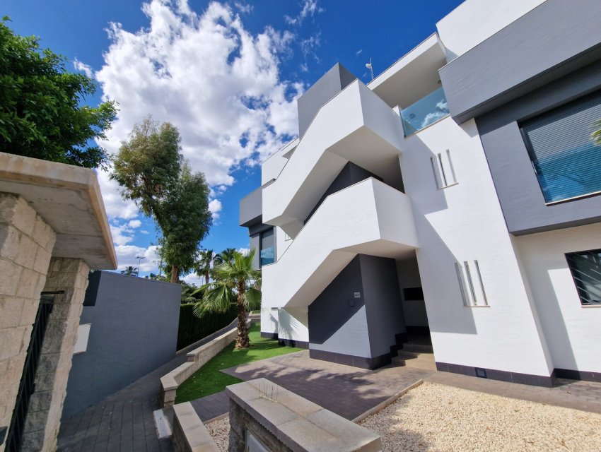 Wiederverkauf - apartment -
Guardamar del Segura - El Raso
