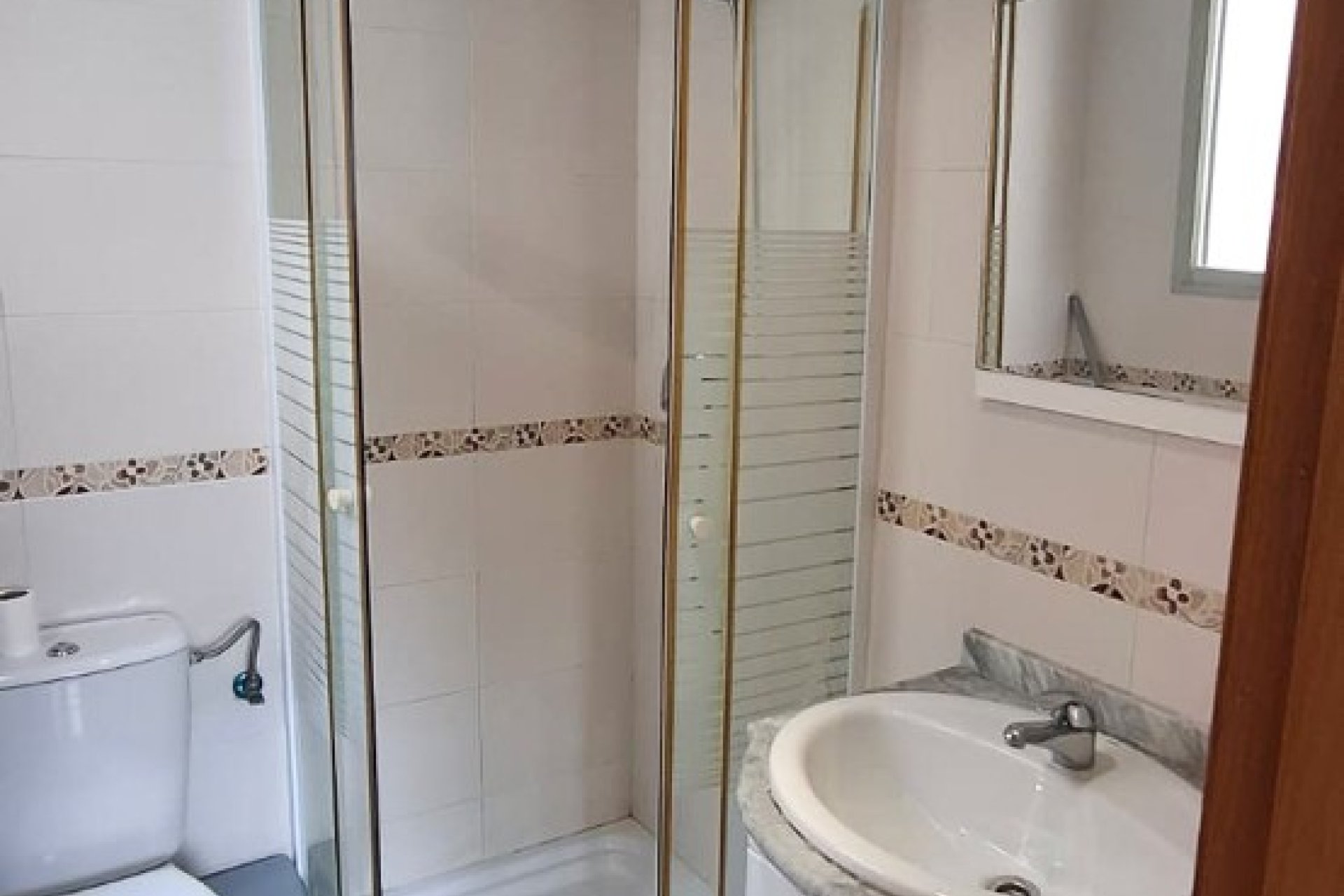 Wiederverkauf - apartment -
Guardamar del Segura - Pueblo