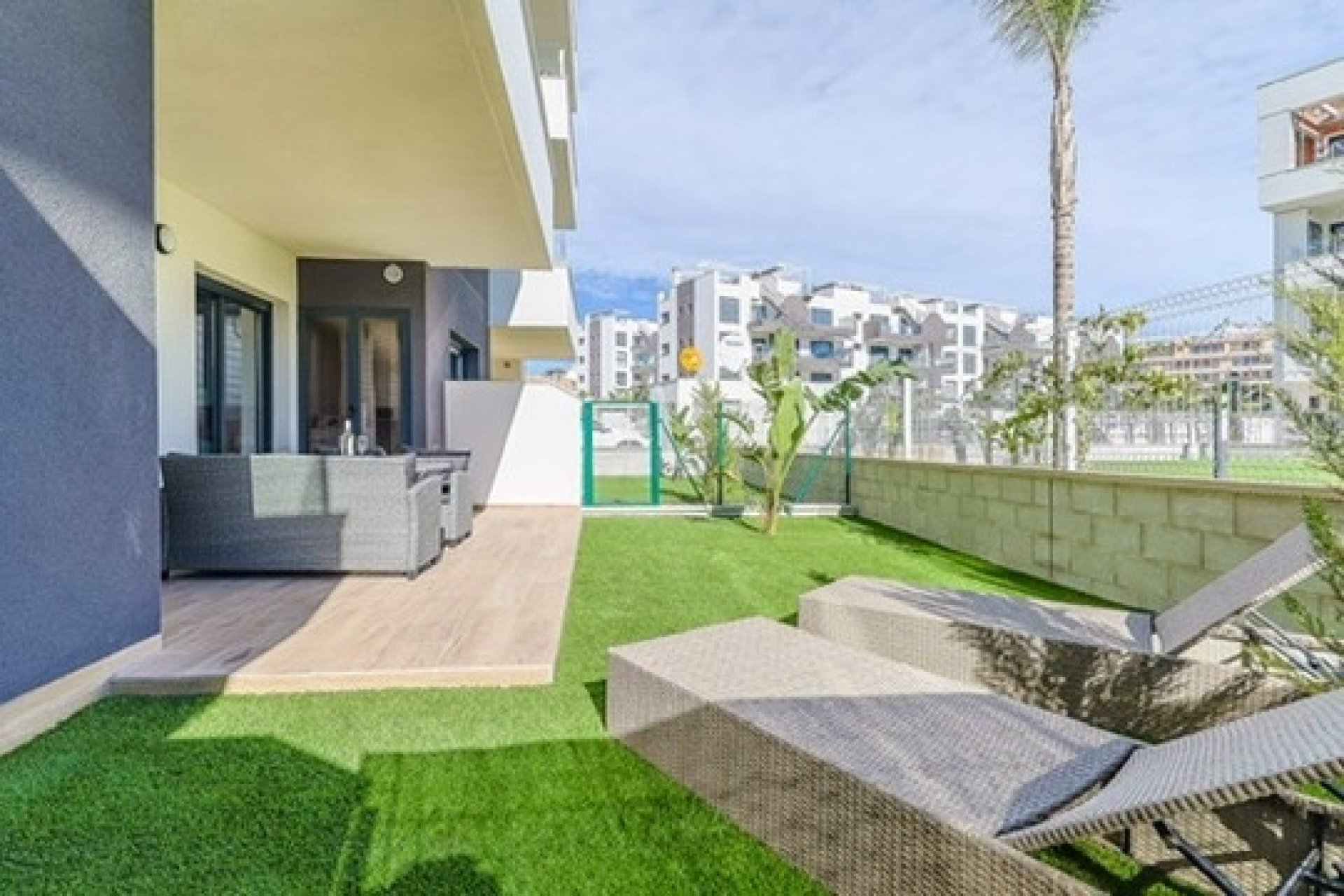 Wiederverkauf - apartment -
Orihuela Costa - Las Filipinas