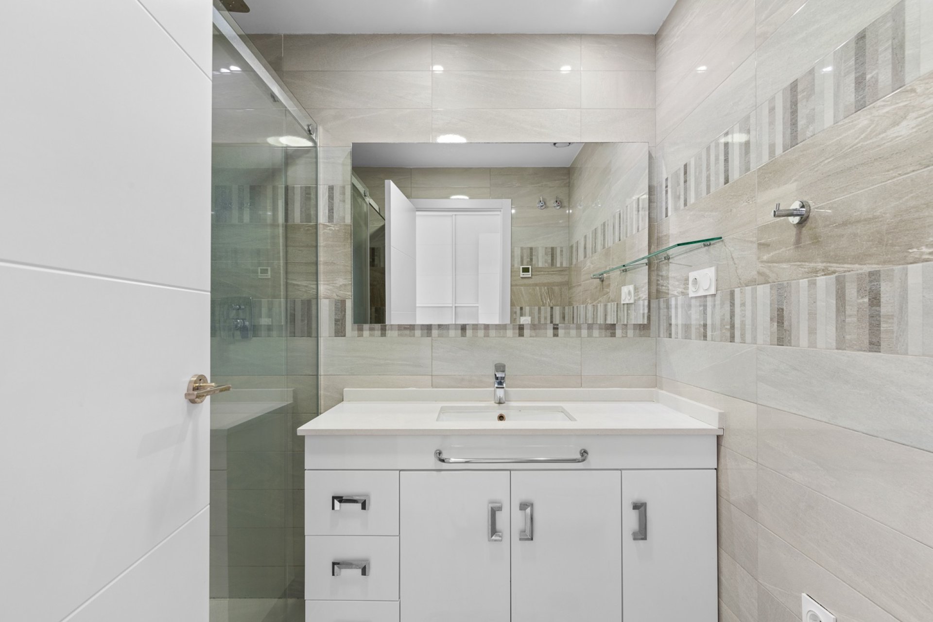 Wiederverkauf - apartment -
Orihuela Costa - Punta Prima