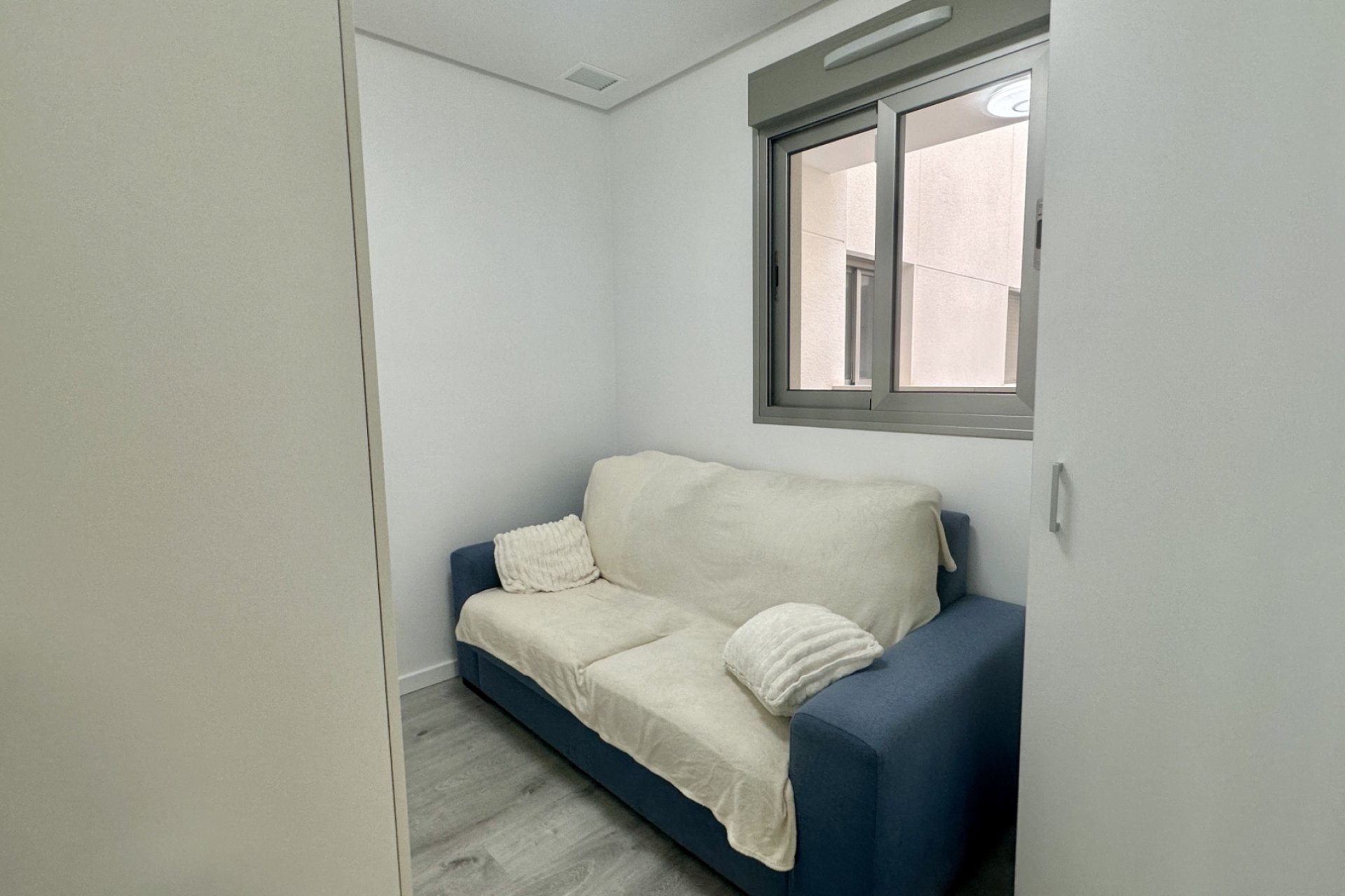 Wiederverkauf - apartment -
Orihuela Costa - Villamartín