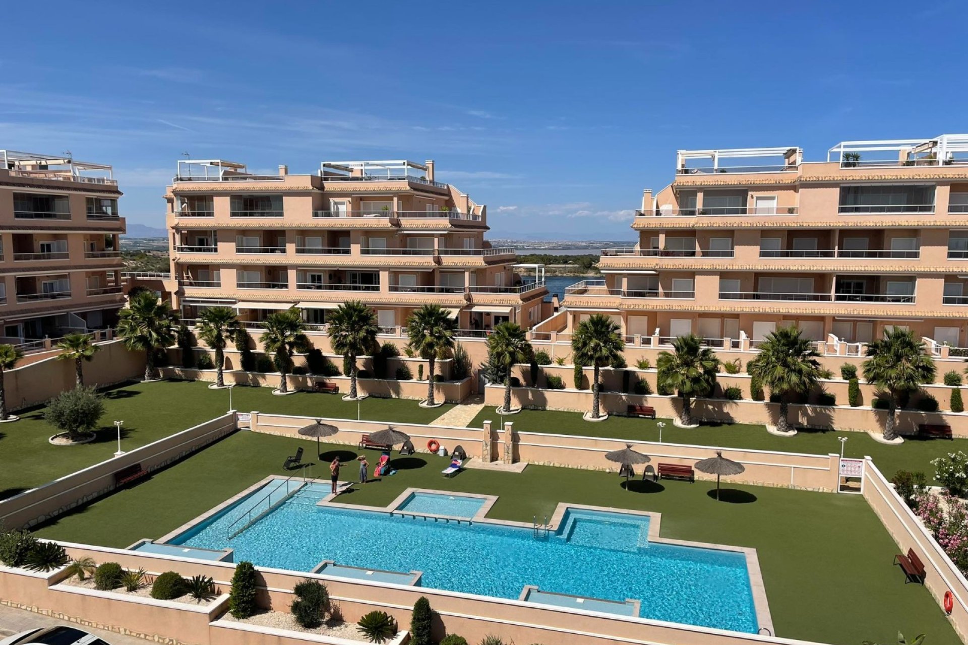 Wiederverkauf - apartment -
Orihuela Costa - Villamartín