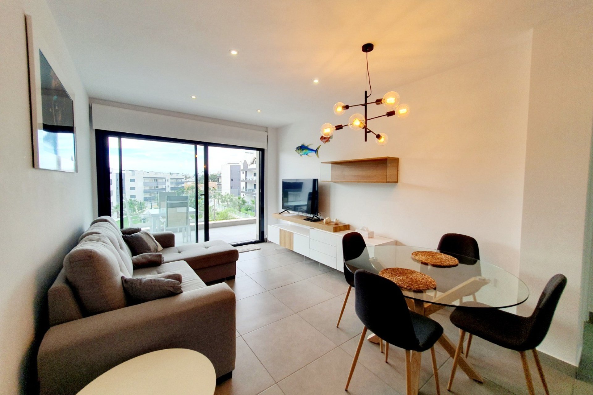 Wiederverkauf - apartment -
Orihuela Costa - Villamartín