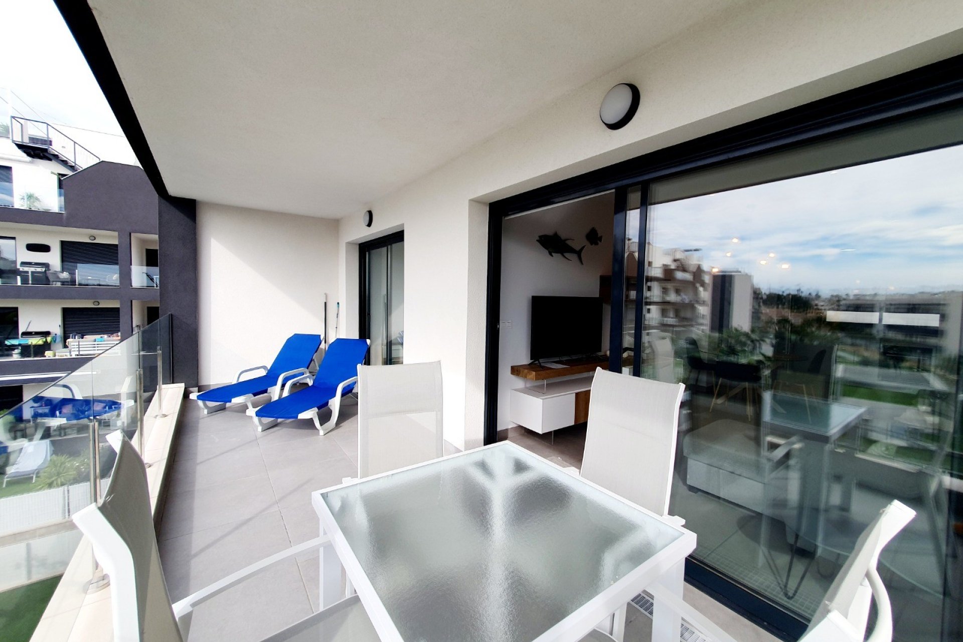 Wiederverkauf - apartment -
Orihuela Costa - Villamartín