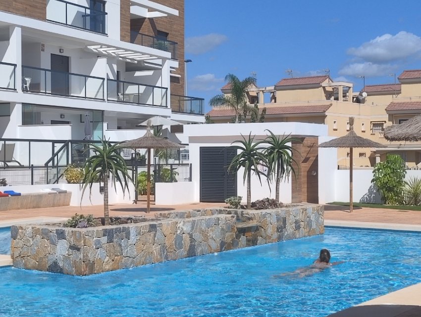 Wiederverkauf - apartment -
Pilar de la Horadada - El Mojón
