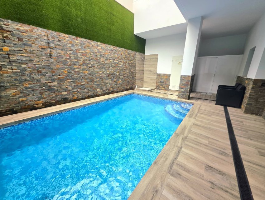 Wiederverkauf - apartment -
Torrevieja - Center