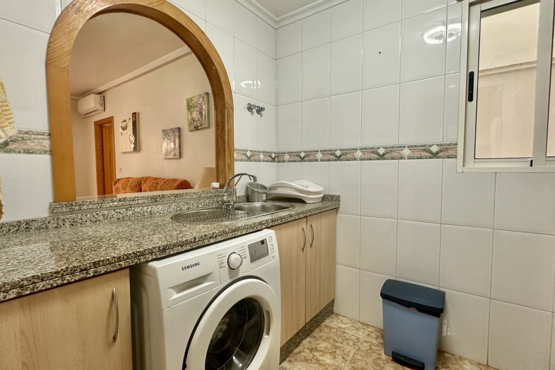 Wiederverkauf - apartment -
Torrevieja - Playa del Cura