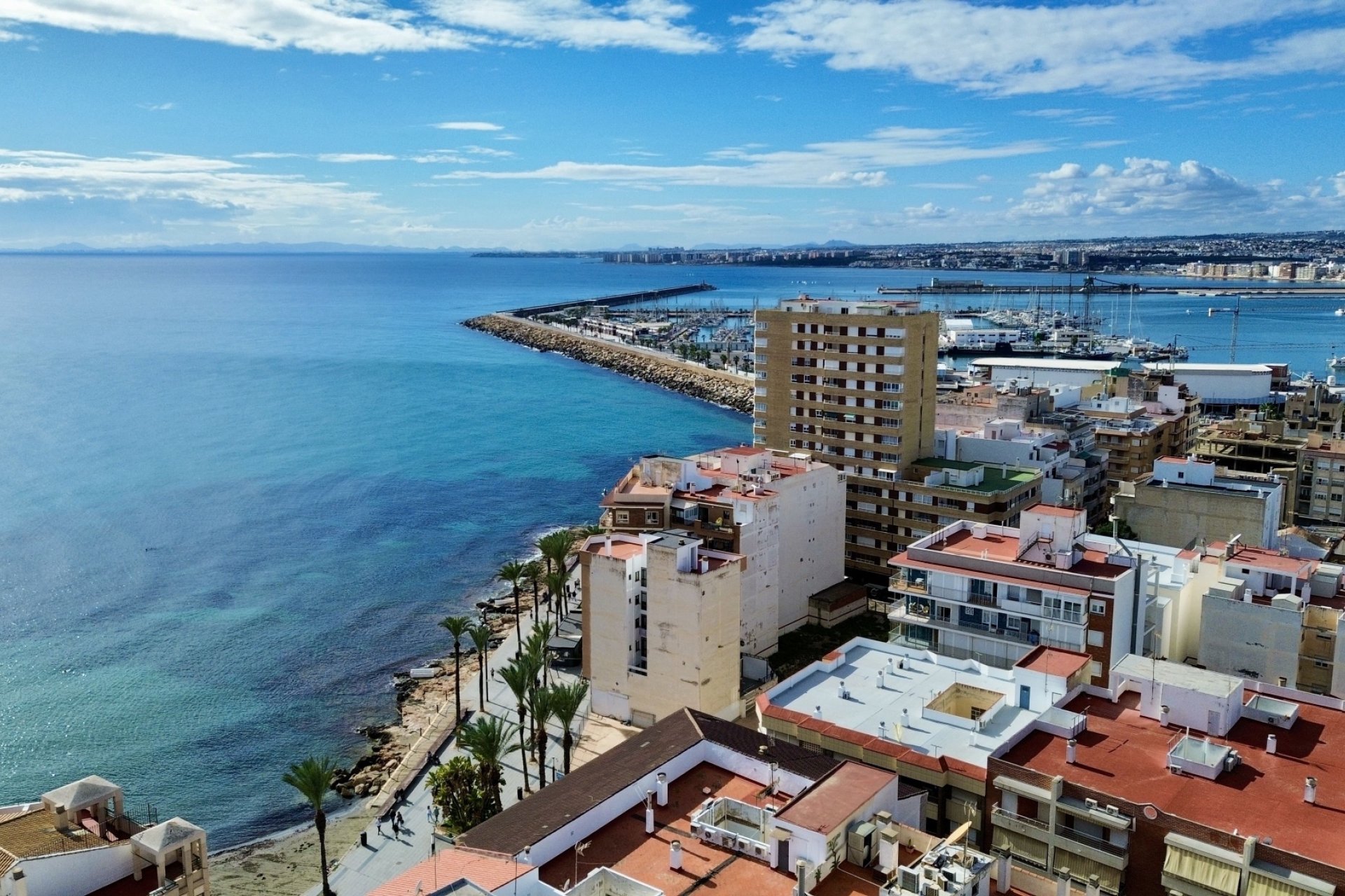 Wiederverkauf - apartment -
Torrevieja - Playa del Cura