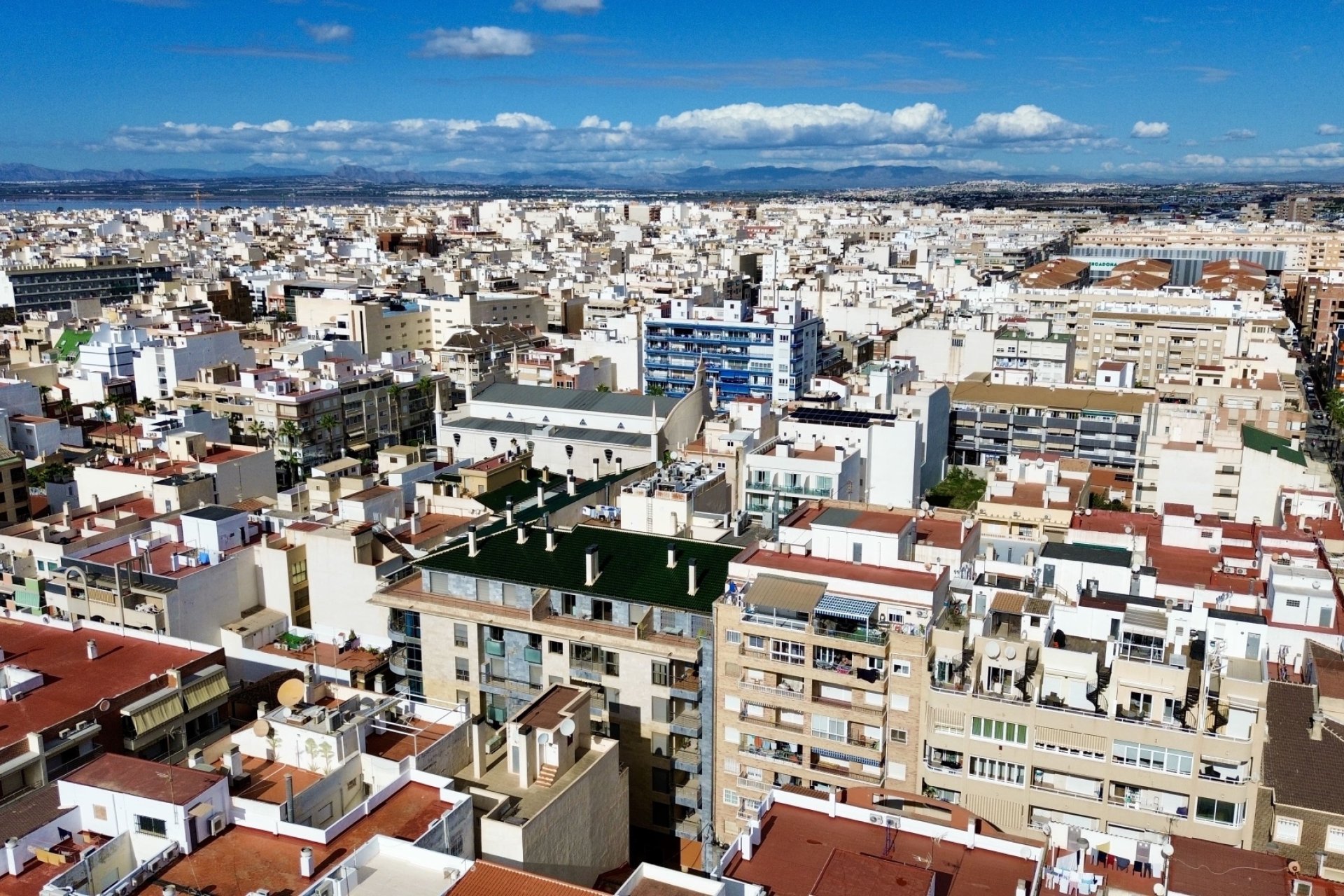 Wiederverkauf - apartment -
Torrevieja - Playa del Cura