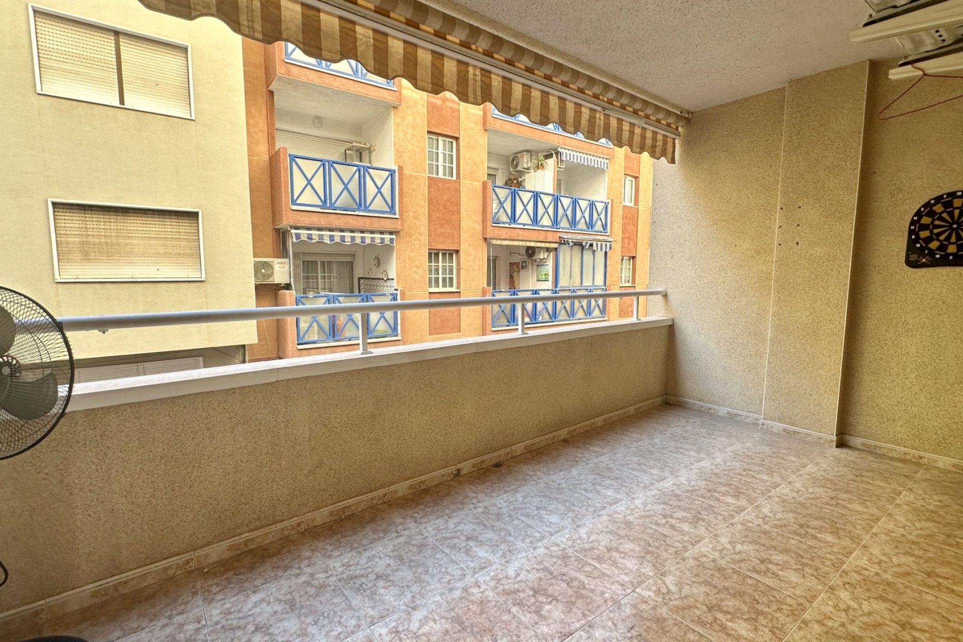 Wiederverkauf - apartment -
Torrevieja - Playa del Cura