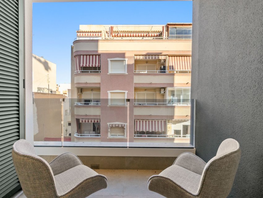 Wiederverkauf - apartment -
Torrevieja - Playa del Cura