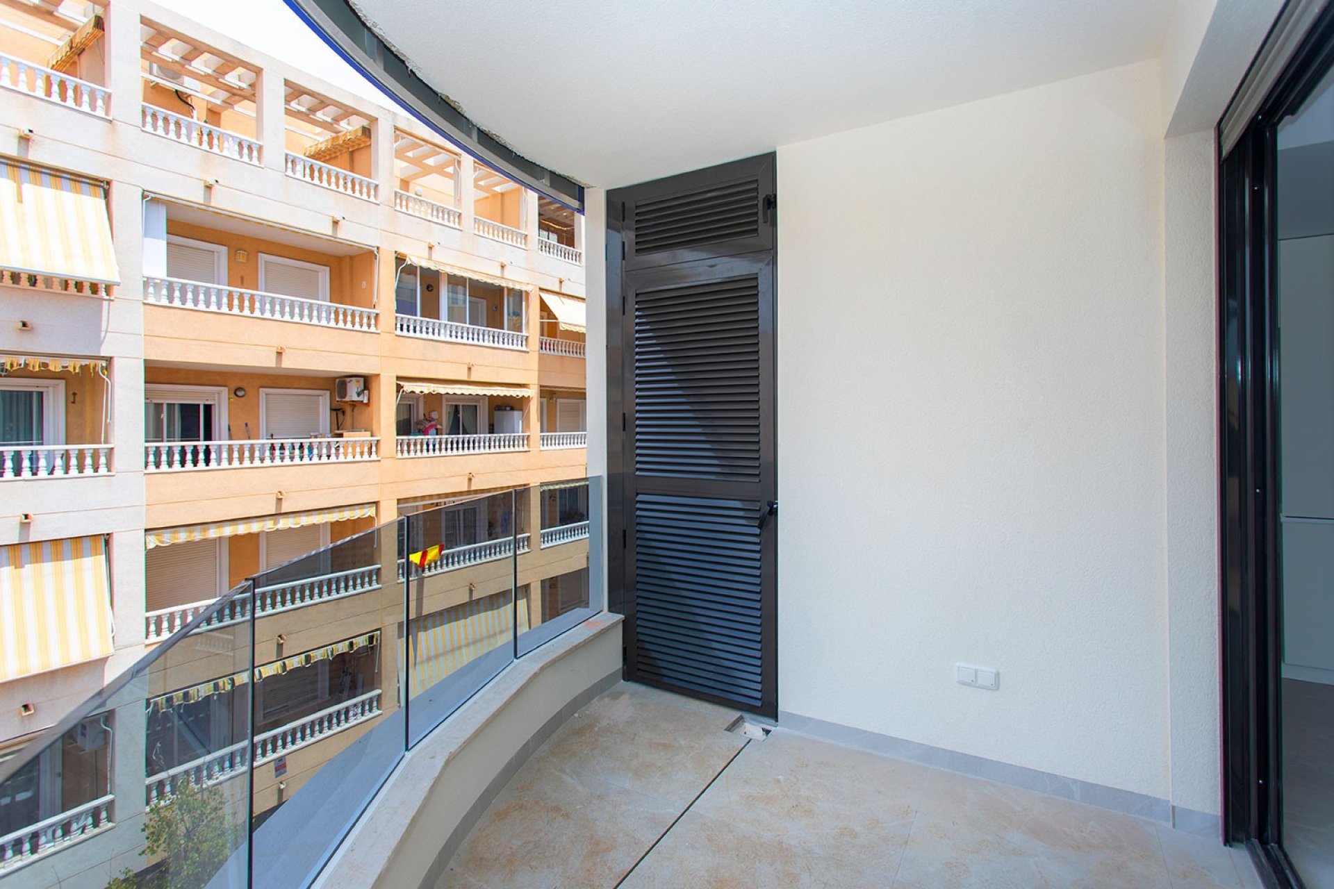 Wiederverkauf - apartment -
Torrevieja - Playa del Cura