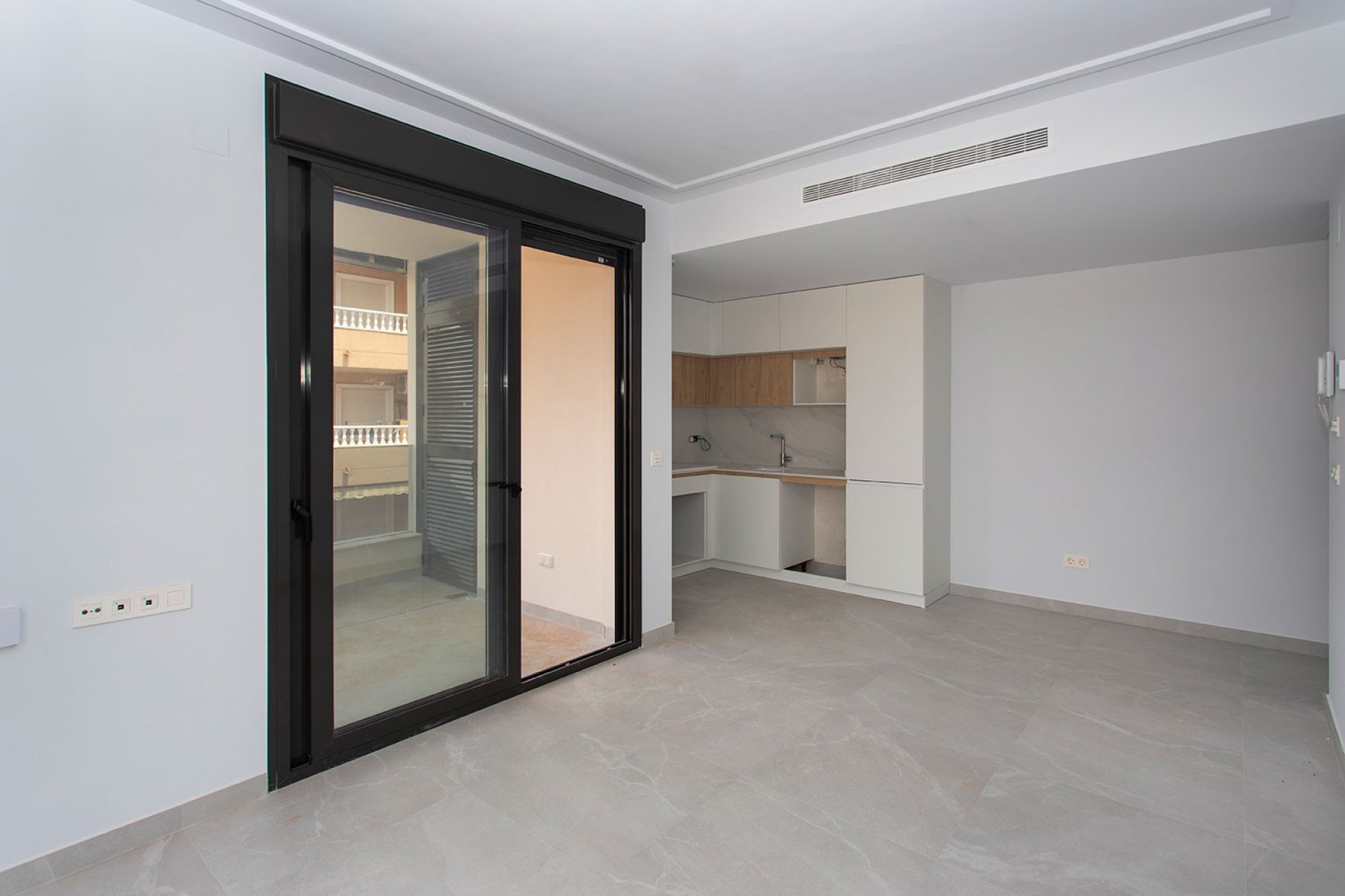 Wiederverkauf - apartment -
Torrevieja - Playa del Cura