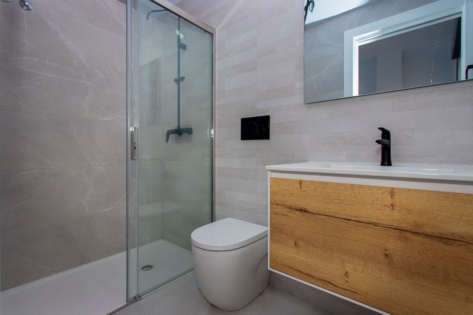 Wiederverkauf - apartment -
Torrevieja - Playa del Cura