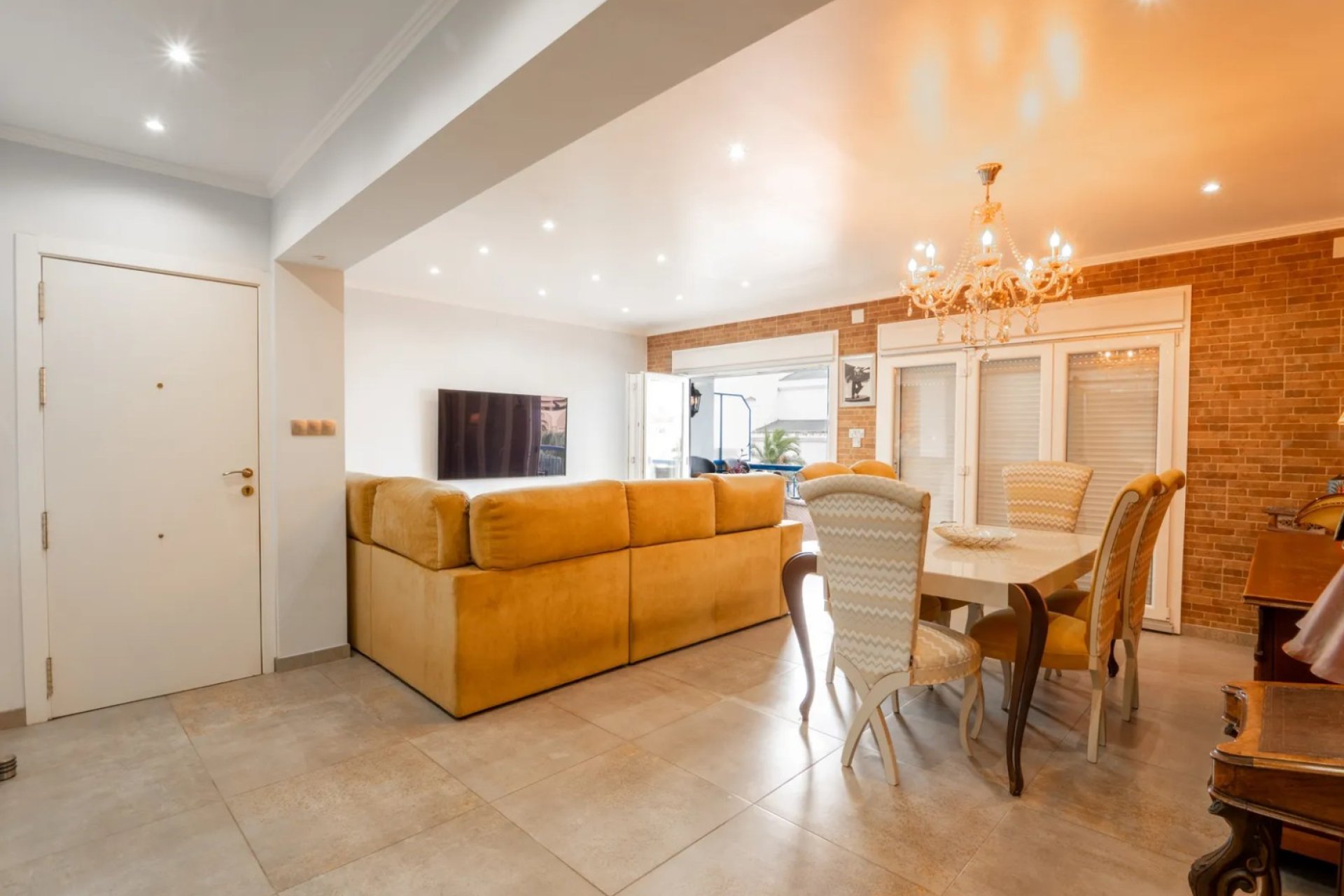 Wiederverkauf - apartment -
Torrevieja - Playa del Cura