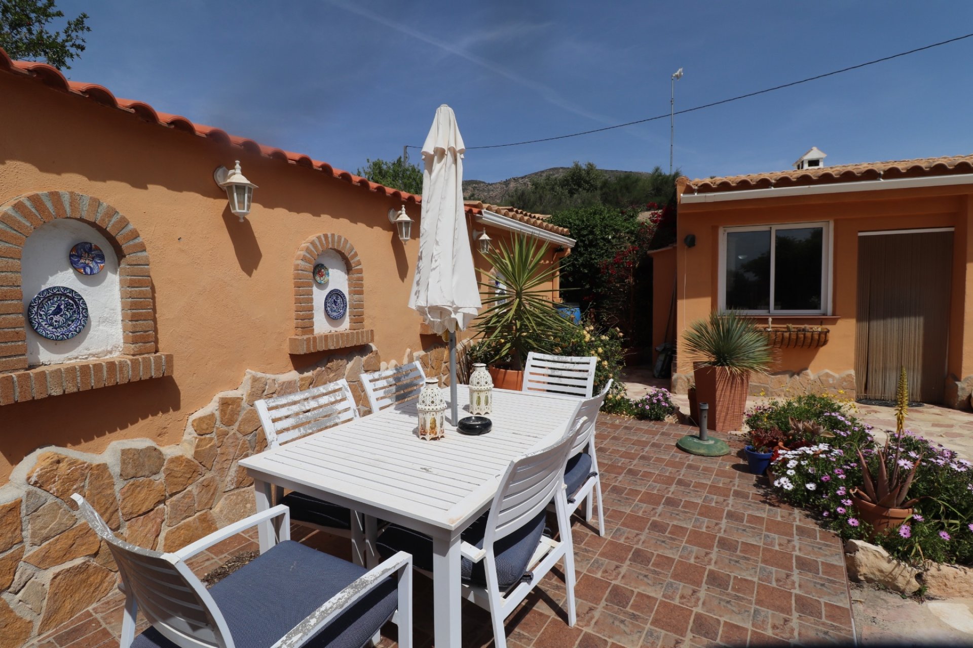 Wiederverkauf - Country House -
Hondón de las Nieves - La Canalosa