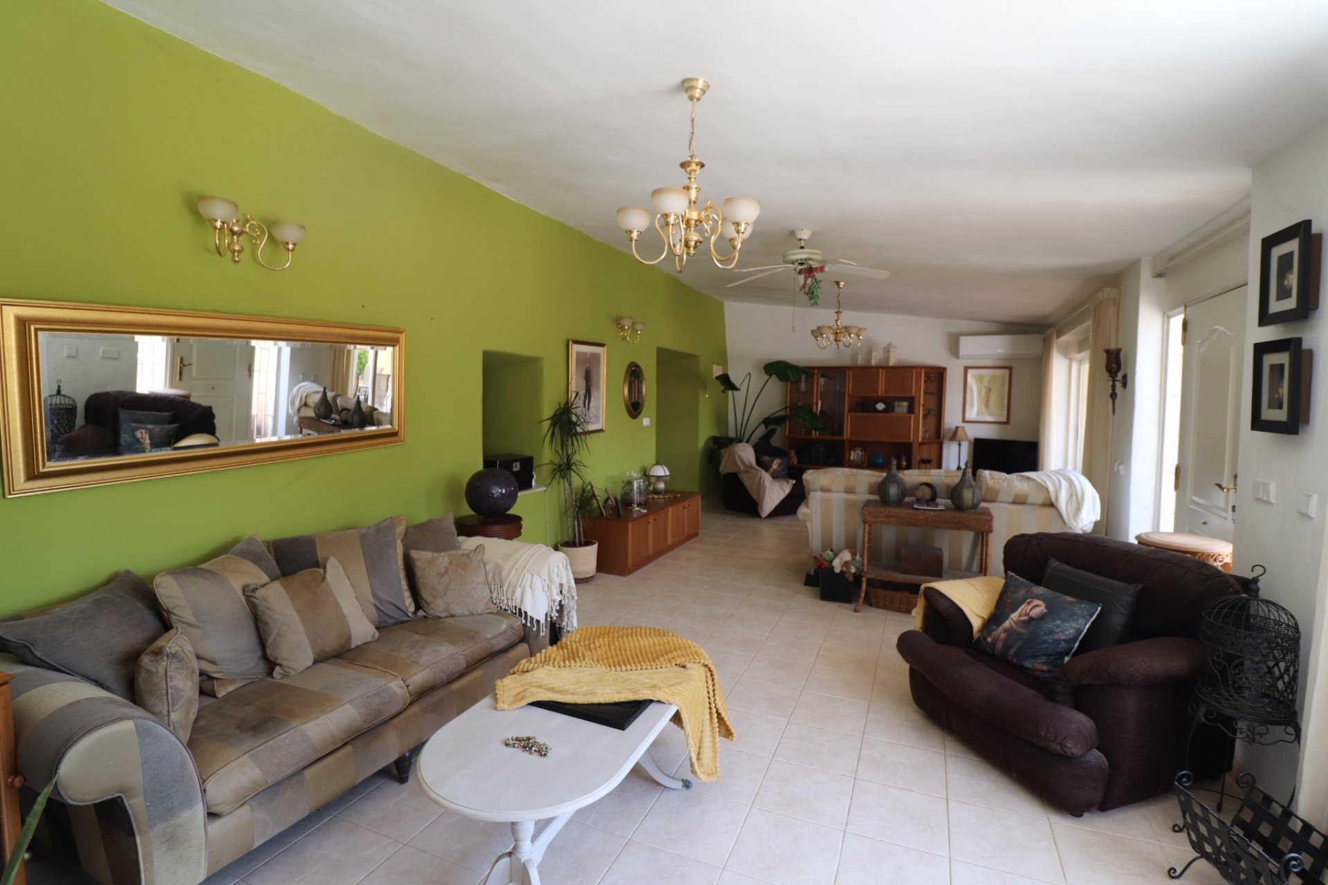 Wiederverkauf - Country House -
Hondón de las Nieves - La Canalosa
