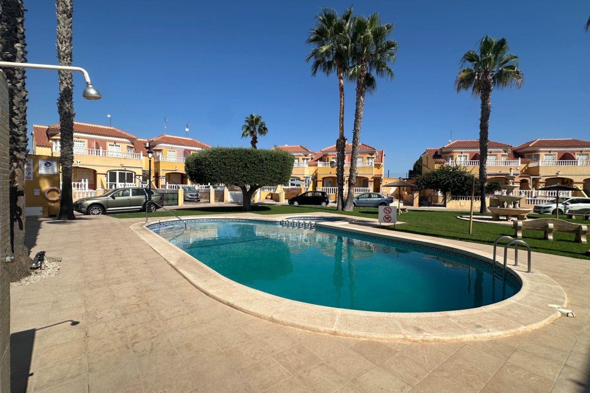 Wiederverkauf - Stadthaus -
Orihuela Costa - La Regia