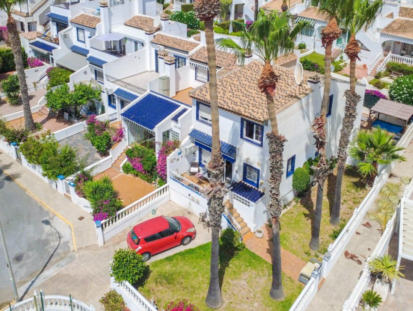 Wiederverkauf - Stadthaus -
Orihuela Costa - La Rioja