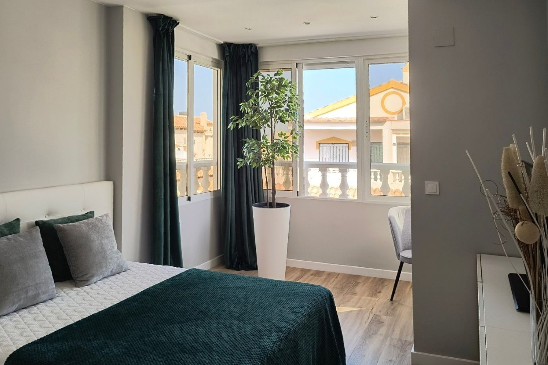 Wiederverkauf - Stadthaus -
Orihuela Costa - Punta Prima