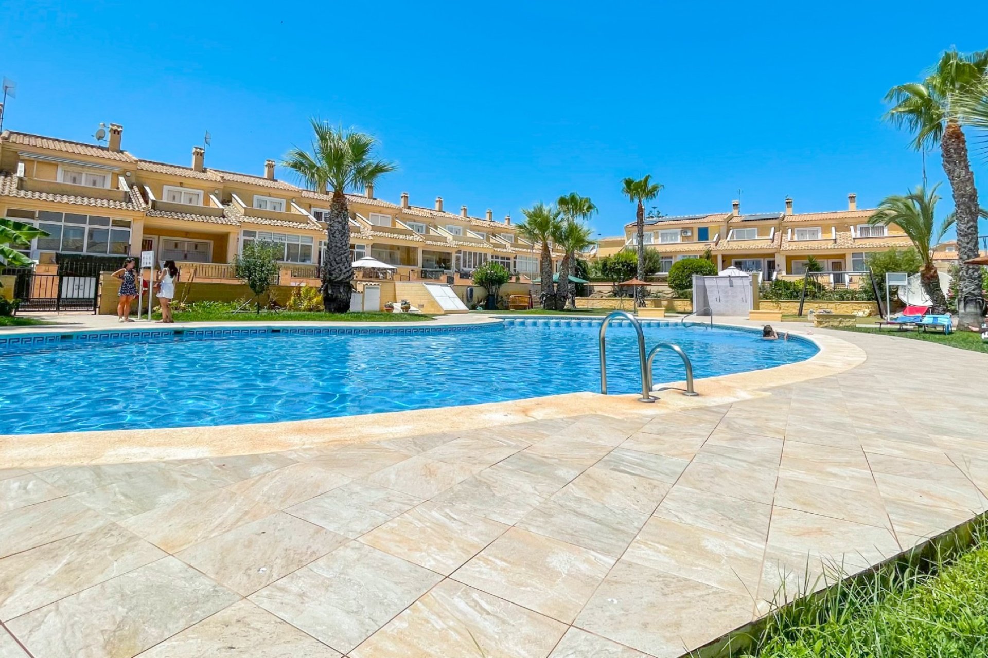 Wiederverkauf - Stadthaus -
Orihuela Costa - Punta Prima