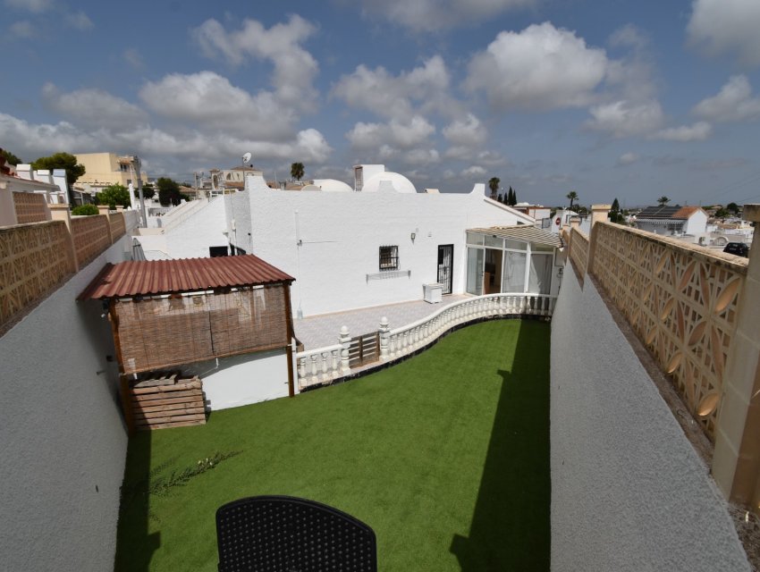 Wiederverkauf - Stadthaus -
Orihuela Costa - Villamartín