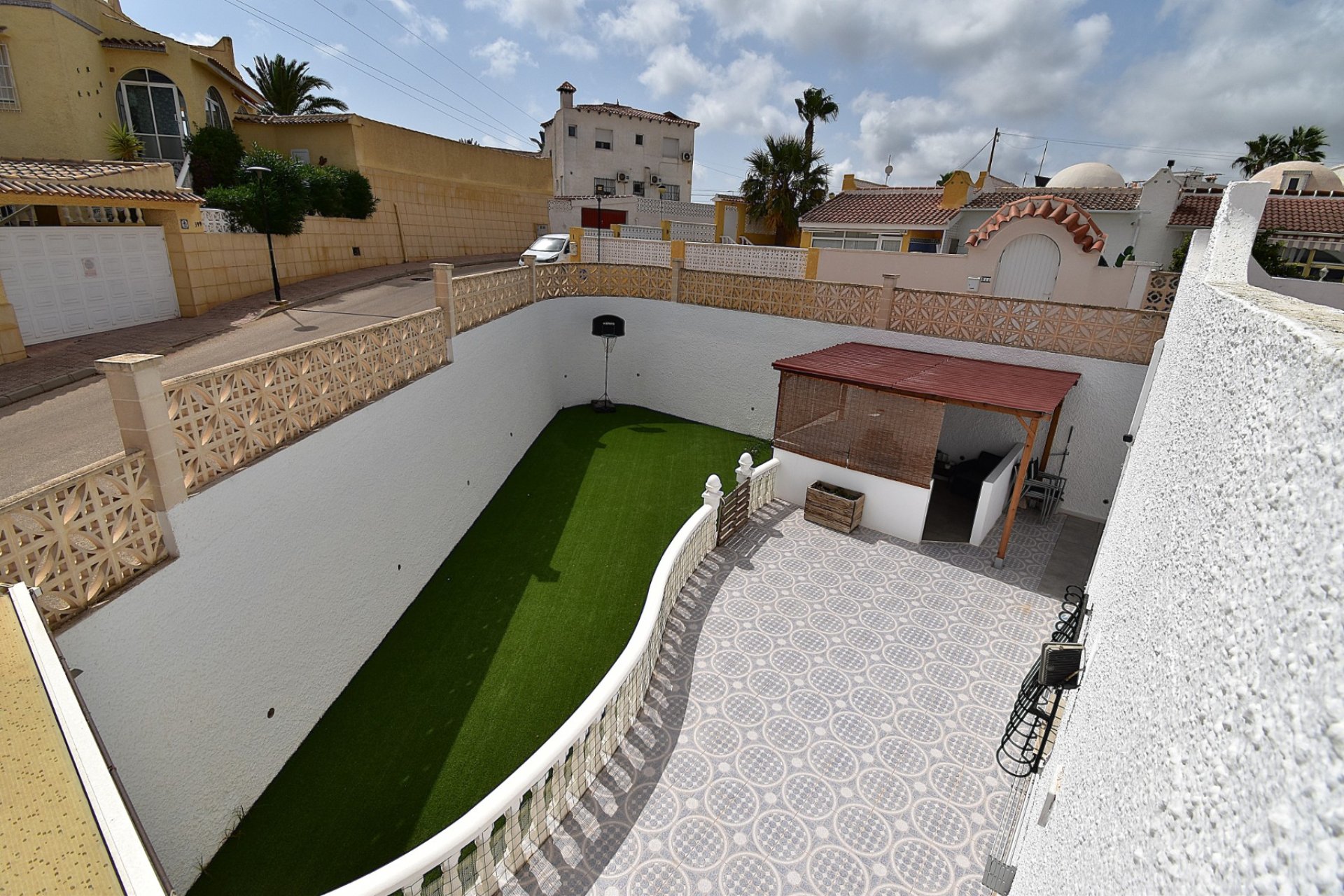 Wiederverkauf - Stadthaus -
Orihuela Costa - Villamartín
