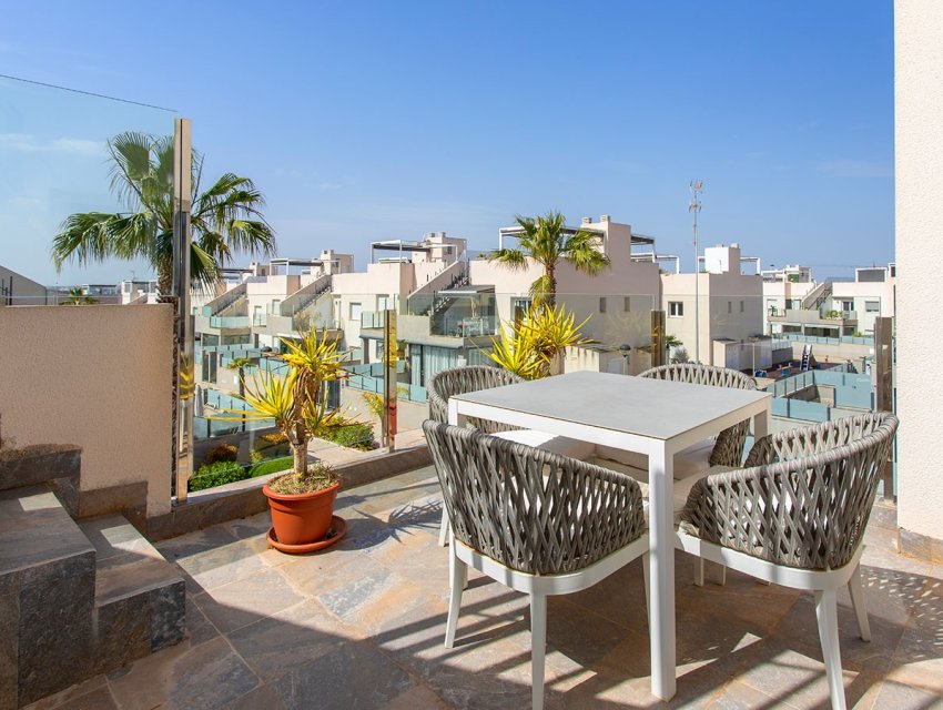 Wiederverkauf - Stadthaus -
Torrevieja - Aguas Nuevas