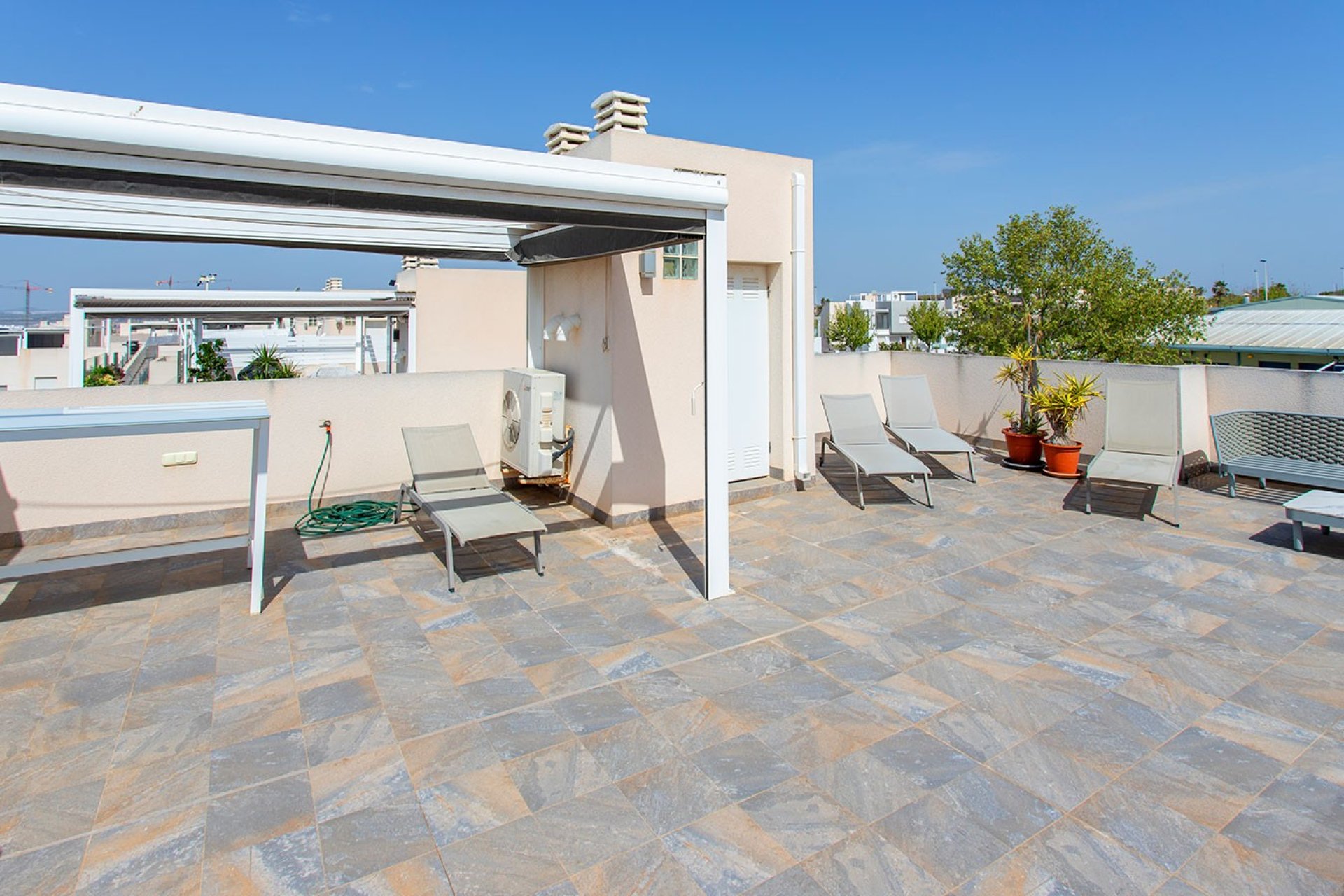 Wiederverkauf - Stadthaus -
Torrevieja - Aguas Nuevas