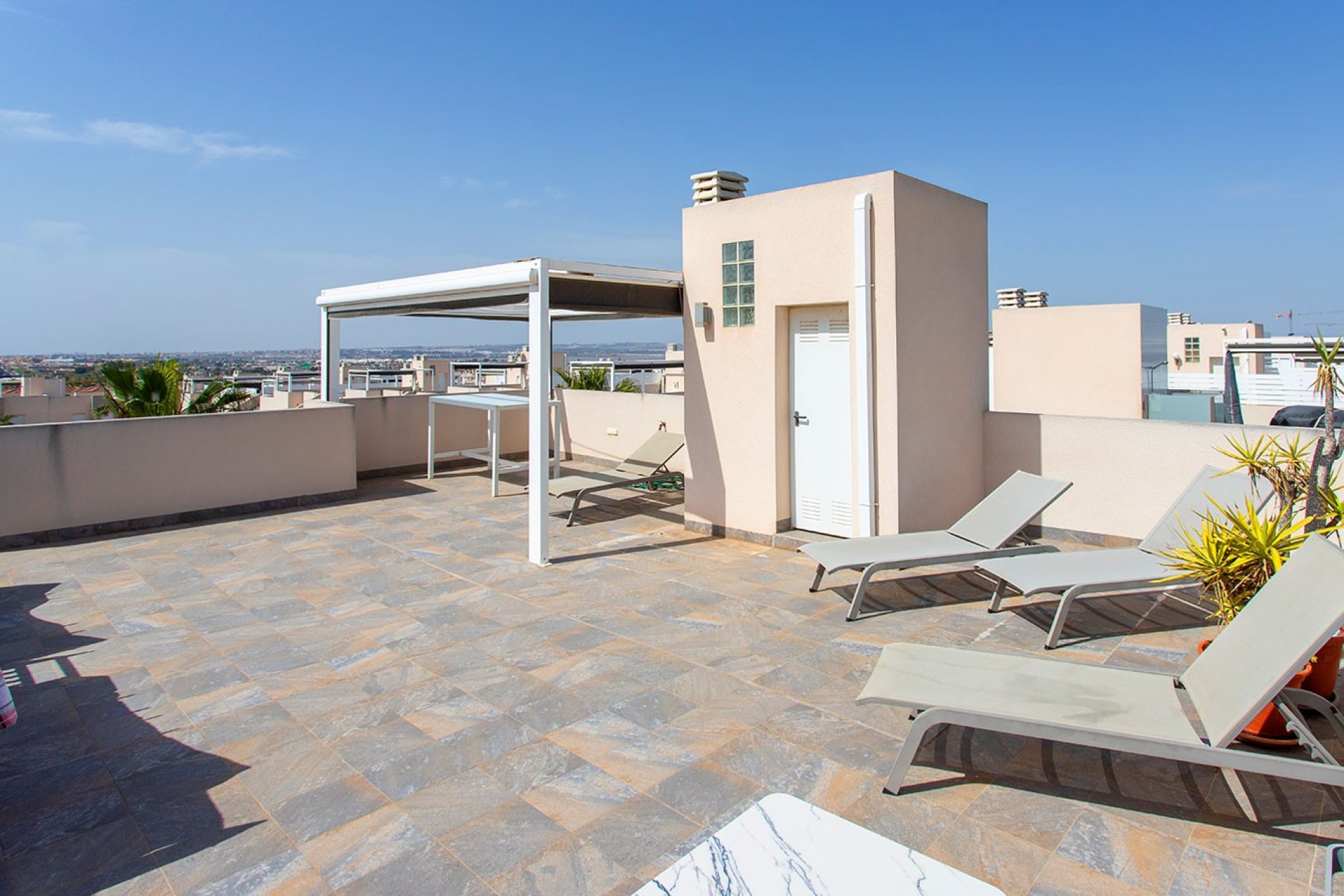 Wiederverkauf - Stadthaus -
Torrevieja - Aguas Nuevas