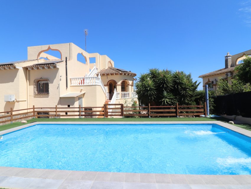Wiederverkauf - Villa -
Algorfa - Lomas de La Juliana