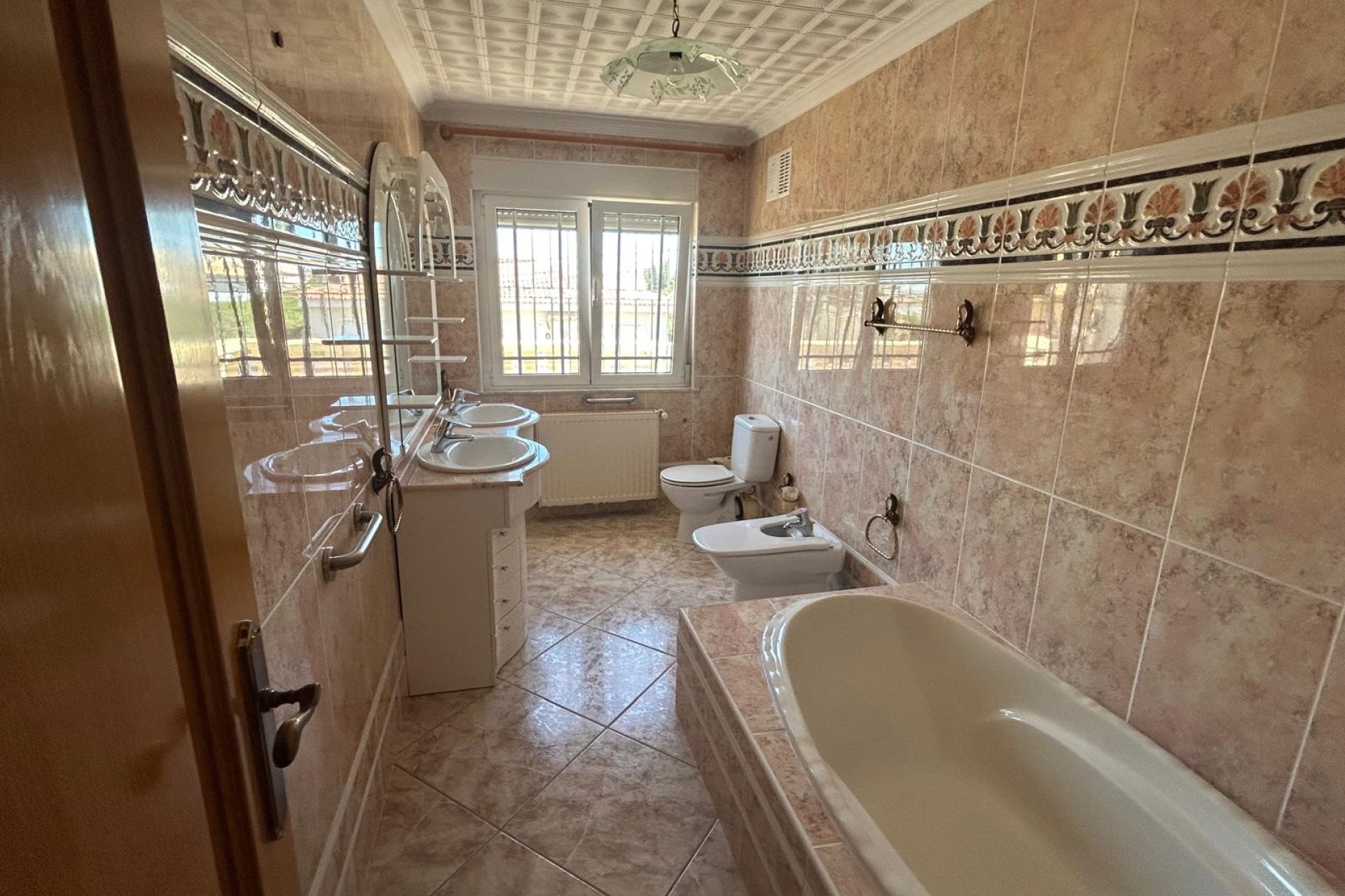 Wiederverkauf - Villa -
Ciudad Quesada - town