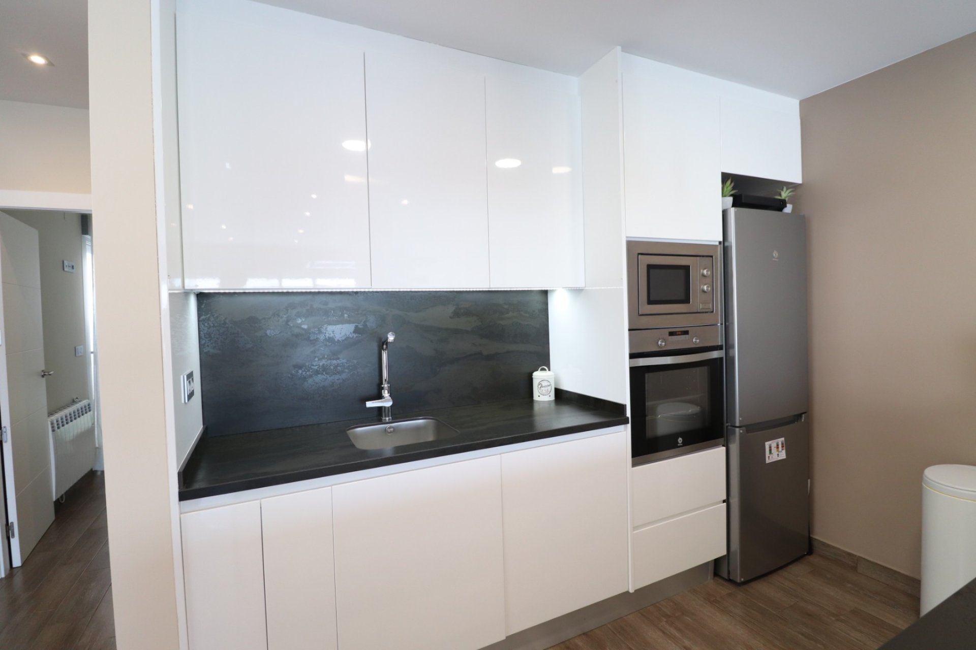 Wiederverkauf - Villa -
Daya Vieja