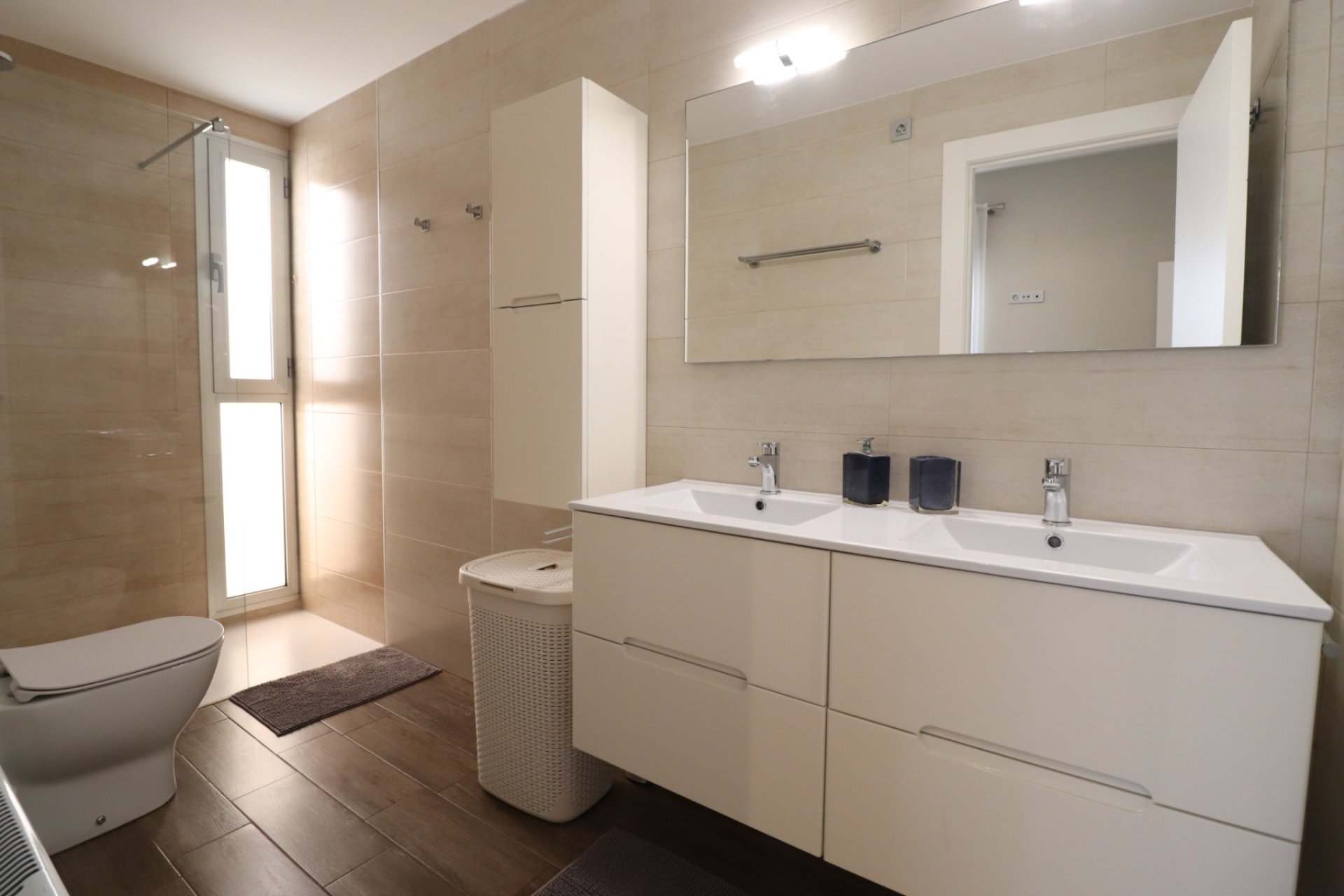 Wiederverkauf - Villa -
Daya Vieja