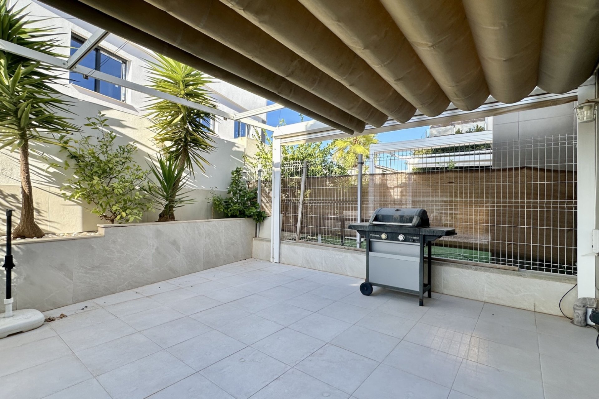 Wiederverkauf - Villa -
Orihuela Costa - Lomas De Cabo Roig