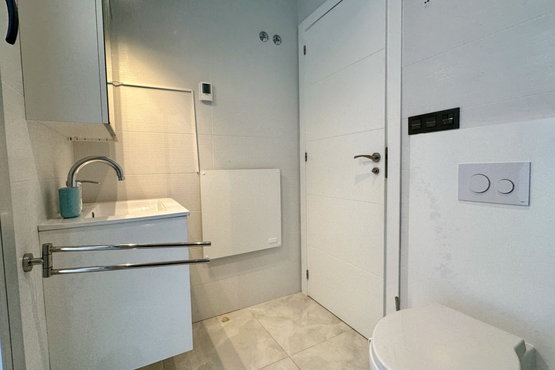 Wiederverkauf - Villa -
Orihuela Costa - Lomas De Cabo Roig