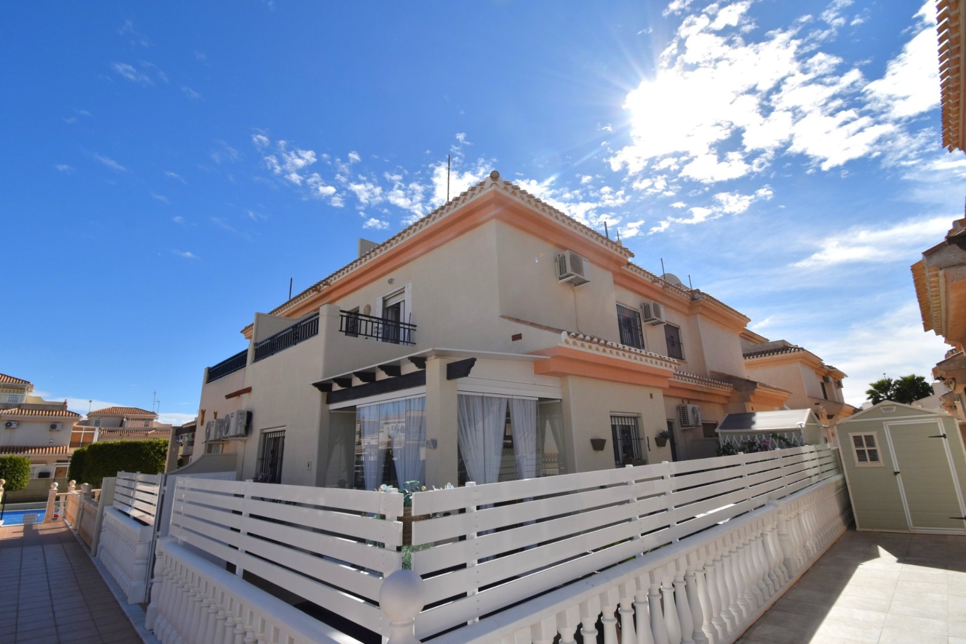 Wiederverkauf - Villa -
Orihuela Costa - Playa Flamenca