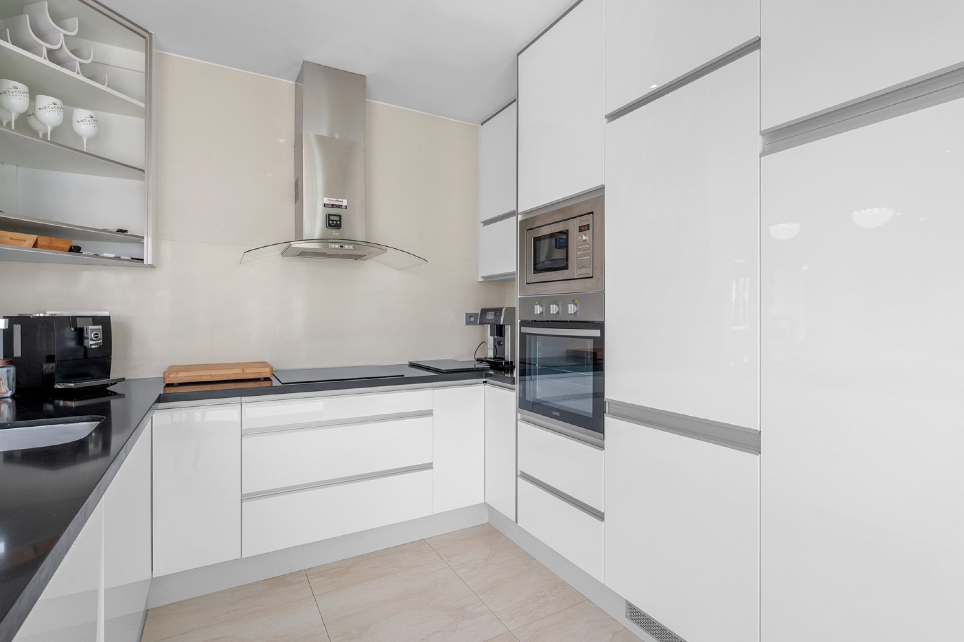 Wiederverkauf - Villa -
Orihuela Costa - Villamartín